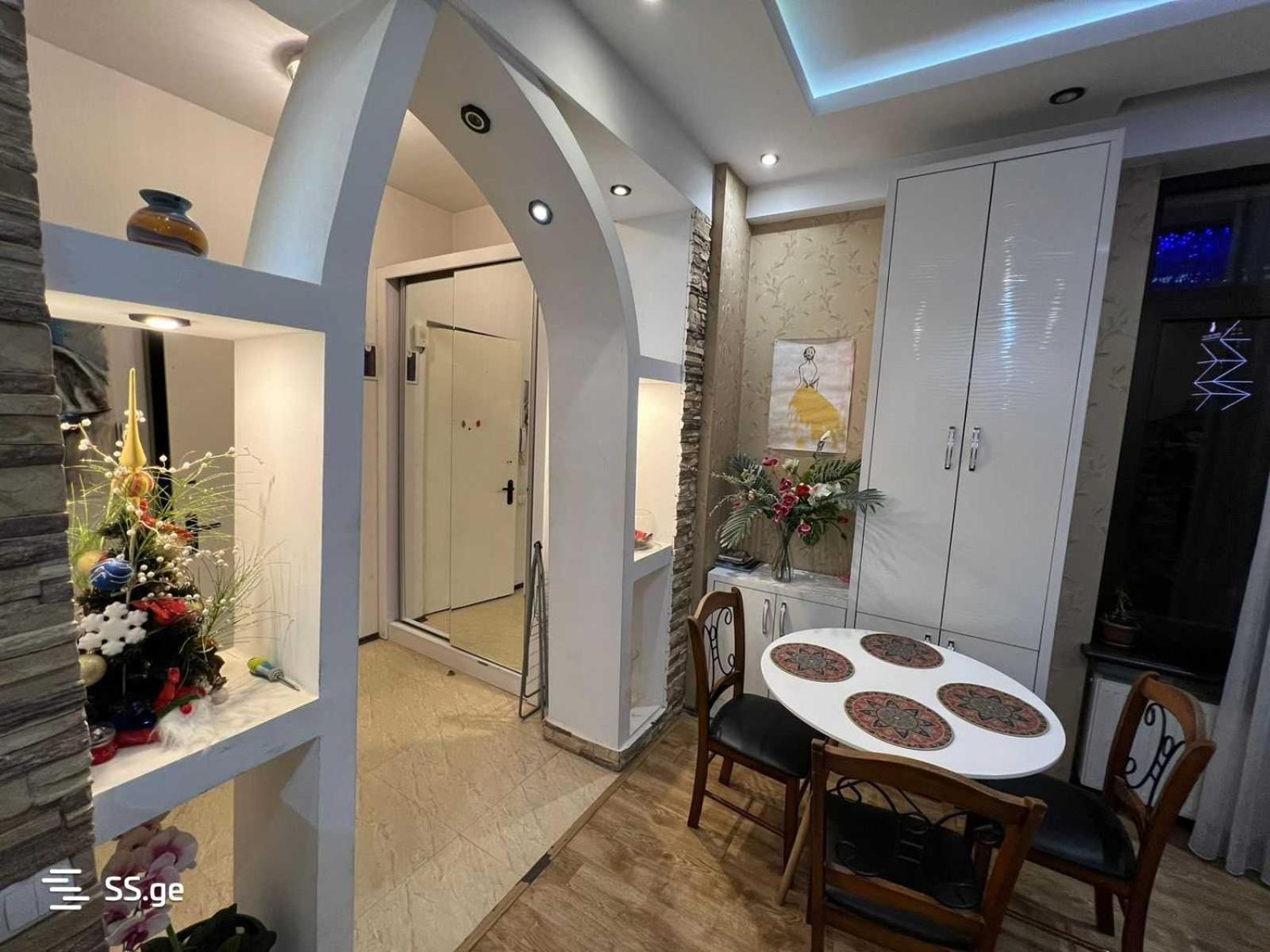 Cozy Apartment In The City Center Mtatsminda Tbilisi Esterno foto