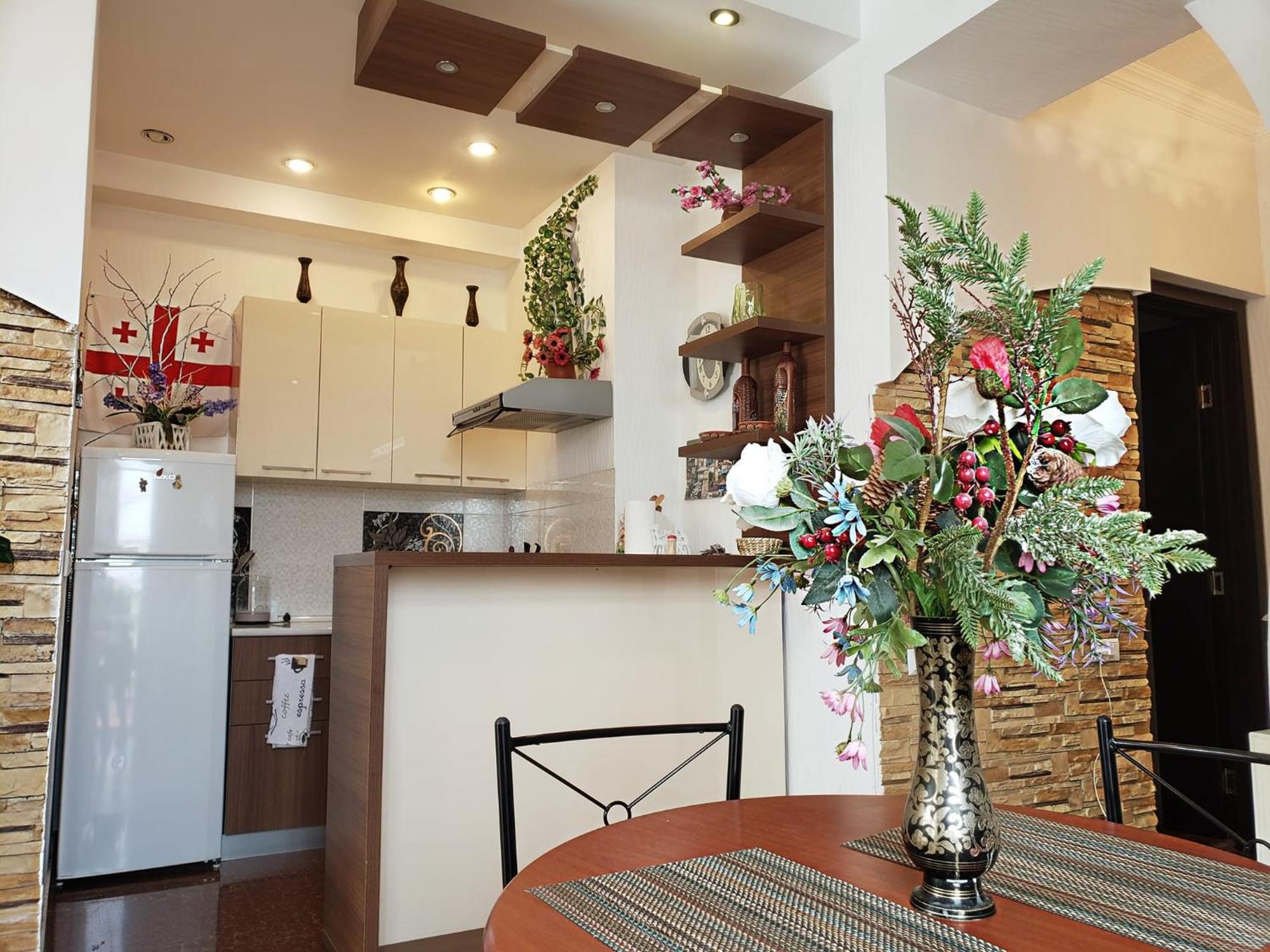 Cozy Apartment In The City Center Mtatsminda Tbilisi Esterno foto