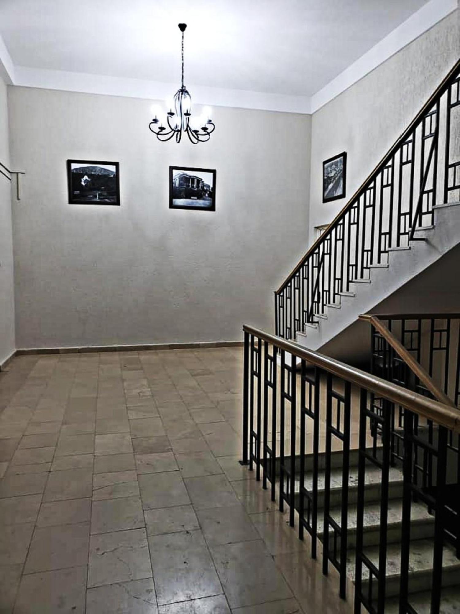 Cozy Apartment In The City Center Mtatsminda Tbilisi Esterno foto